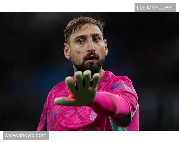 沃克接班人终现身？曼城夏窗欲强挖利夫拉门托，2028长约能否锁住英超新星？